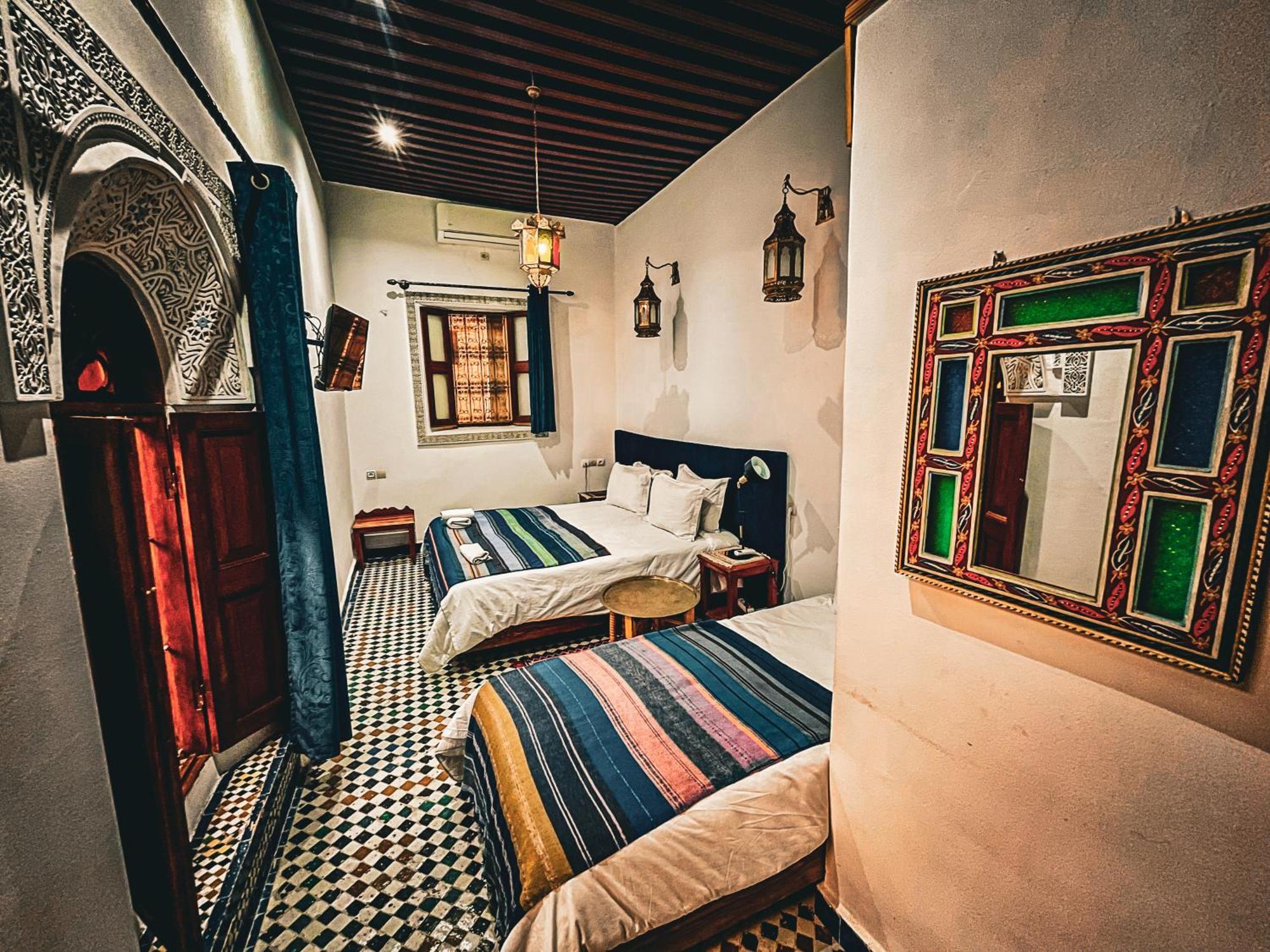 Riad Rasia Fès Exteriör bild